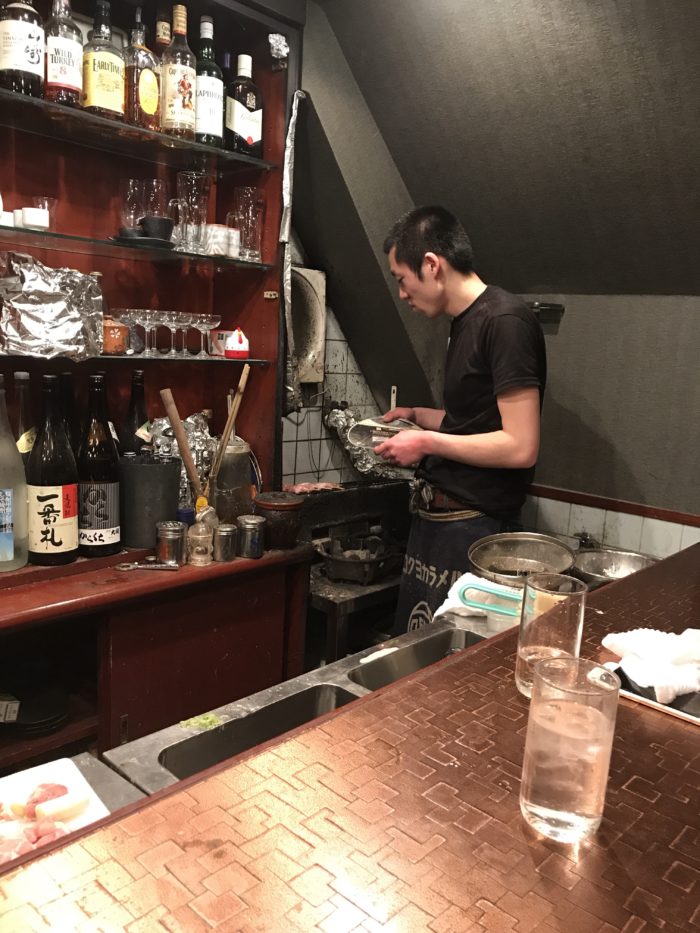 京橋にある怪しい飲食店に潜入 焼鳥 若林 都島ファイヤープレートのホームページ
