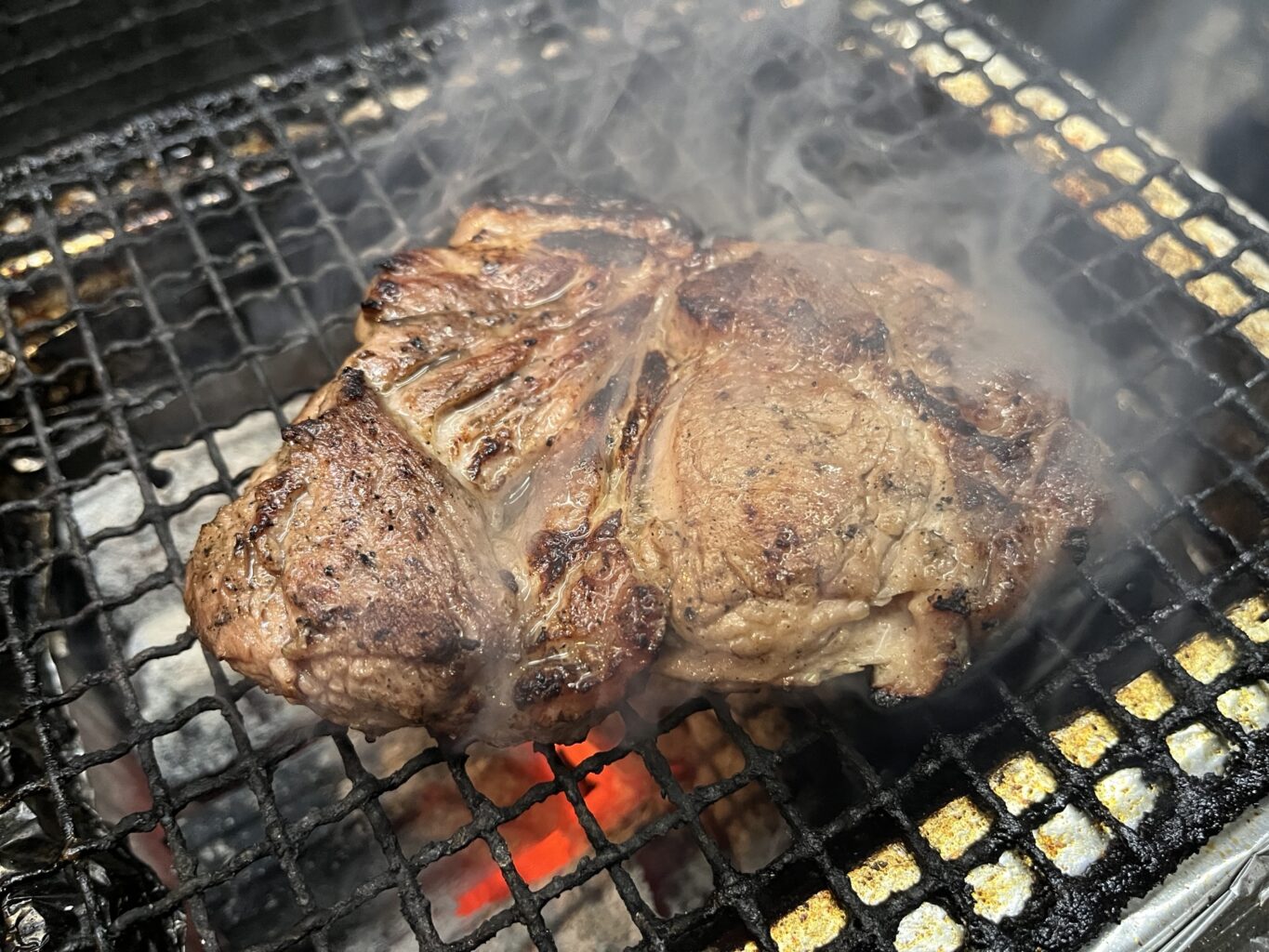 鹿児島のブランド豚　茶美豚のトンテキ