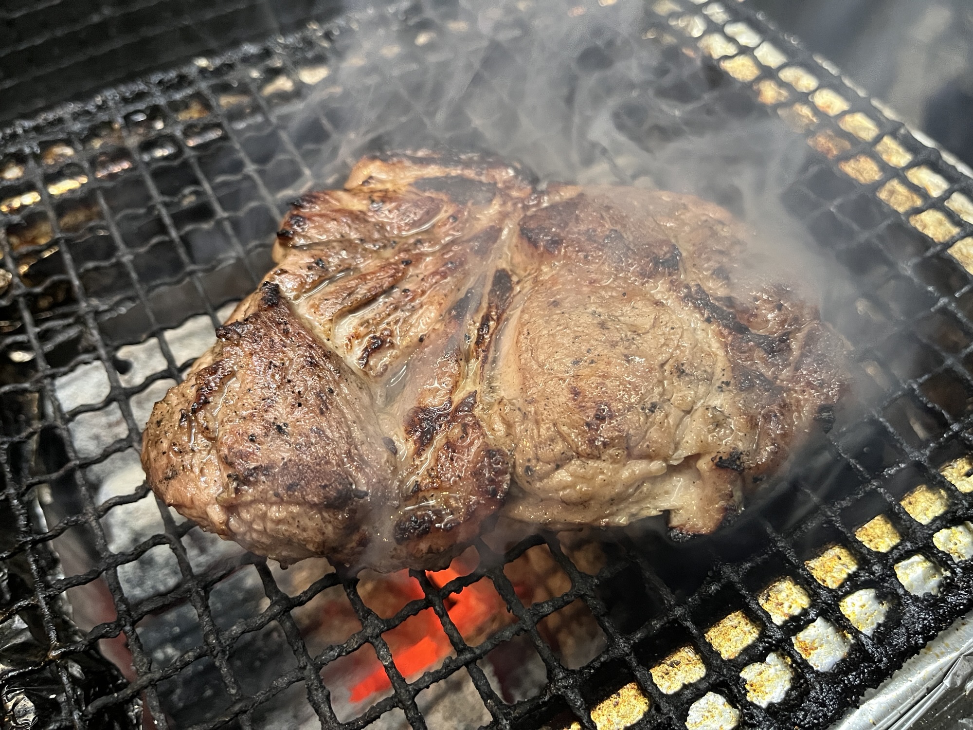 鹿児島のブランド豚　茶美豚のトンテキ